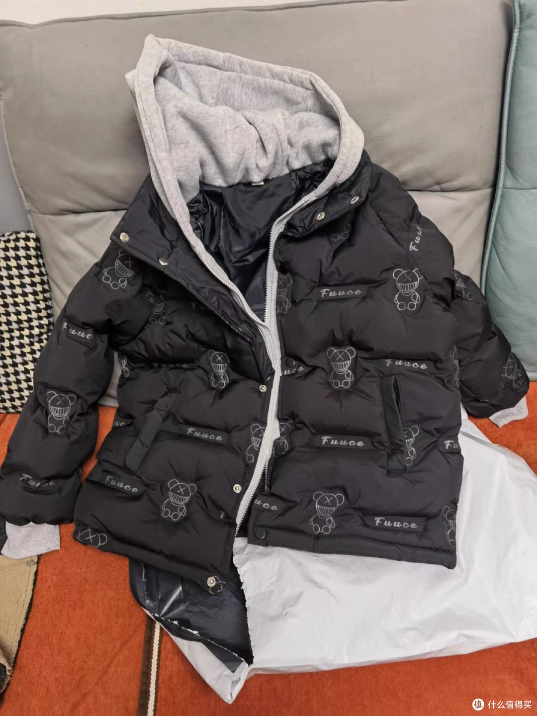 送给孩子的羽绒服