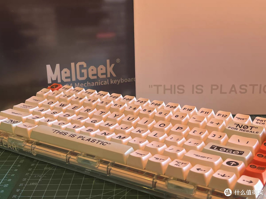 MelGeek Mojo84透明无线机械键盘，你的客制化首选