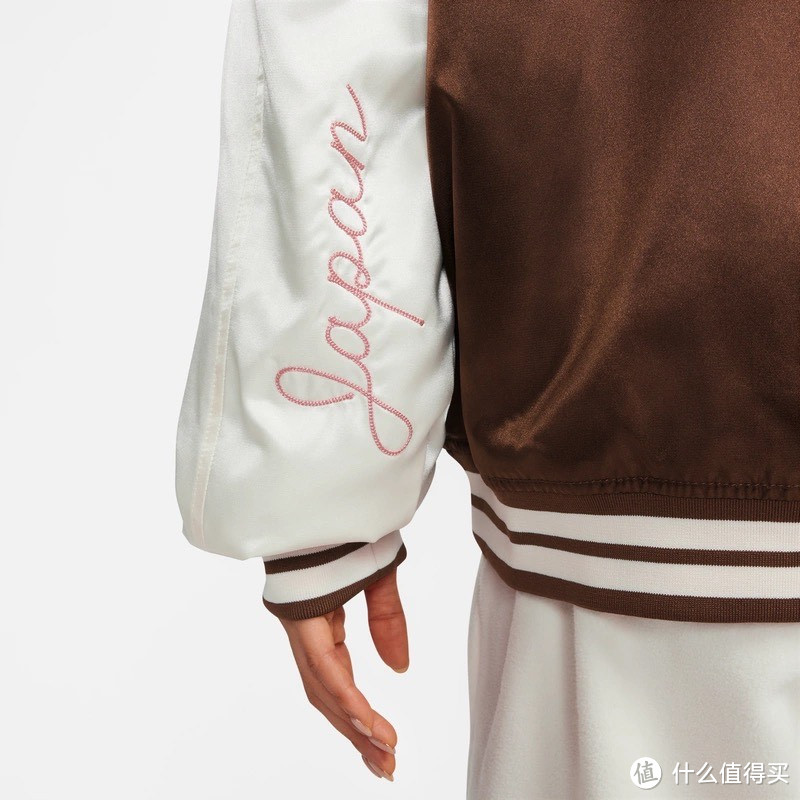 Naomi Osaka女子运动夹克——大阪直美风范的时尚之选