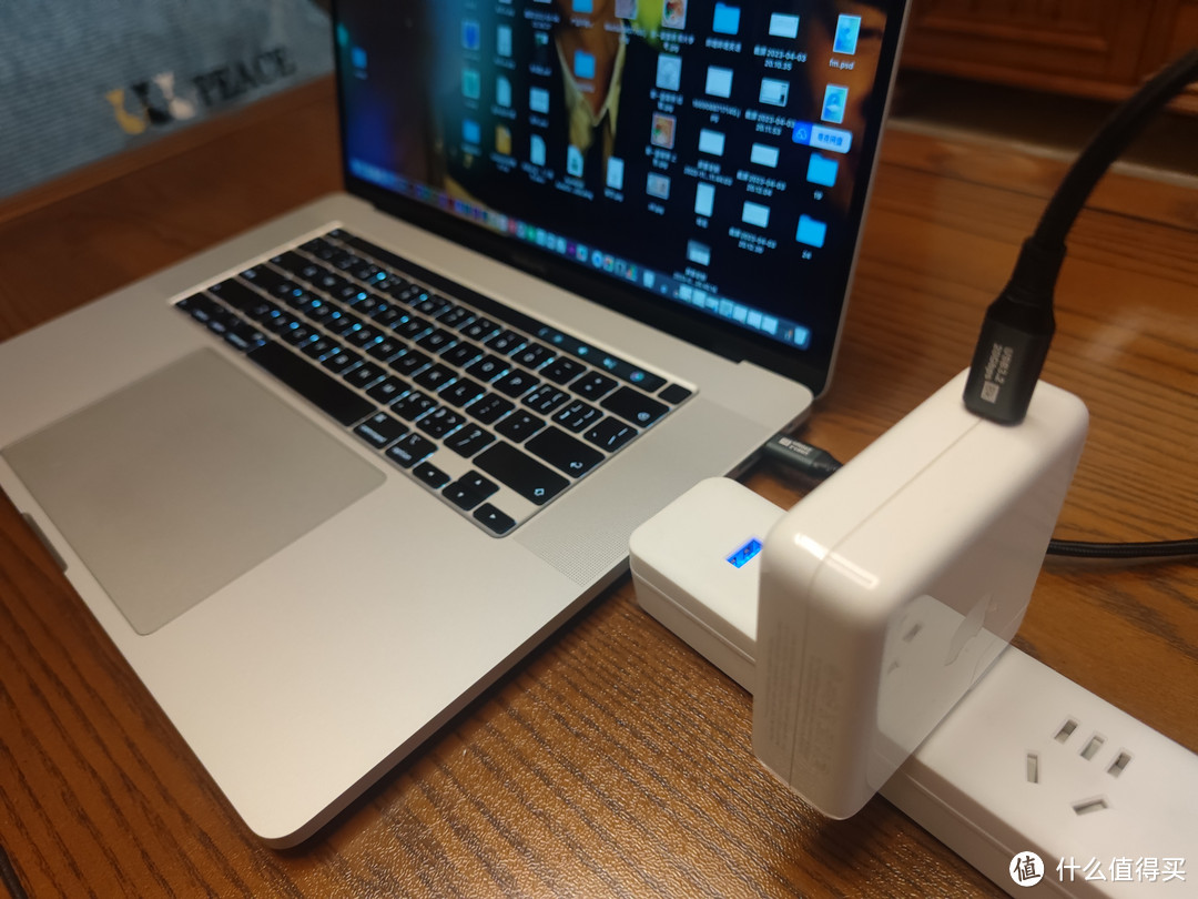 喜忧参半：19块8高速20Gb8K投屏USB3.2双Type-C口3米数据线上手测