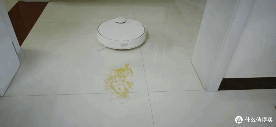 扫拖机器人怎么选？4款超热门扫拖一体机PK，美的灵眸V12、云鲸J4、石头P10、科沃斯X2哪款更好用