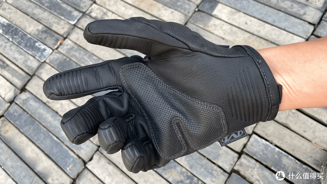 小众爱好的手套分享之超级技师LEATHER NEEDLESTICK LAW ENFORCEMENT