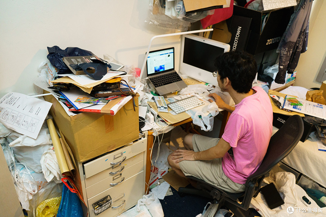 日本典型废材?28岁生活能力低,房屋堆满垃圾,2年从未打扫过