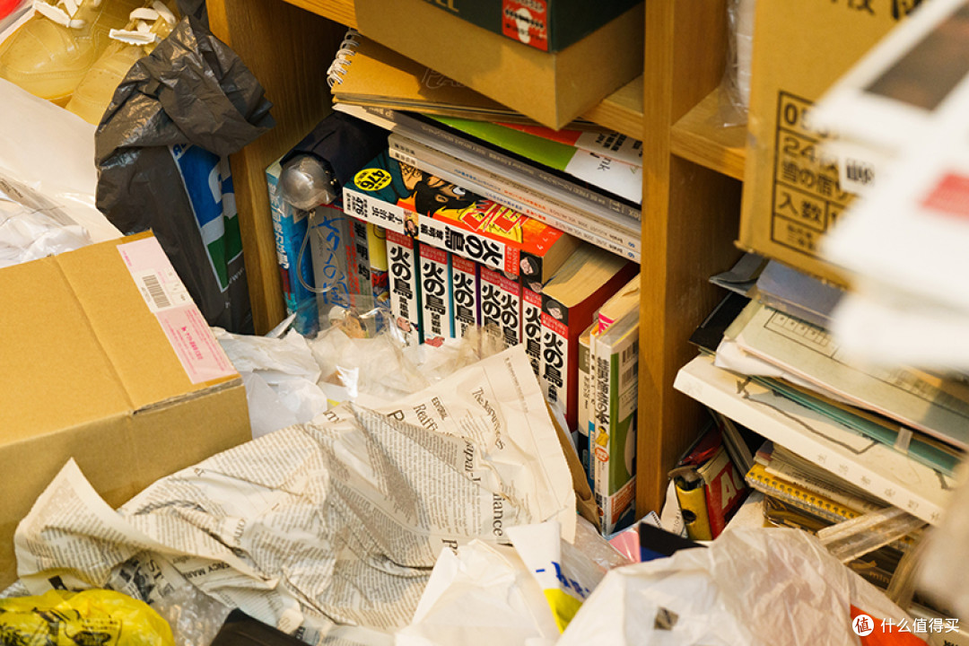 日本典型废材?28岁生活能力低,房屋堆满垃圾,2年从未打扫过
