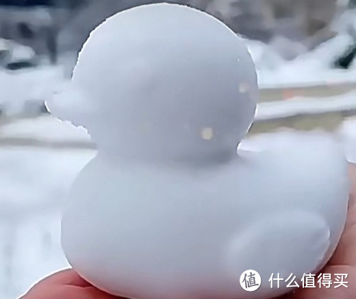 下雪了，大宝贝玩雪一定要用这 个夹子！