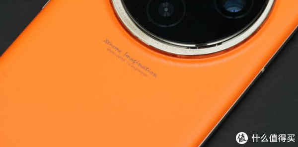 大橘色的vivo X100 Pro机身设计漂亮吸引人_手机_什么值得买