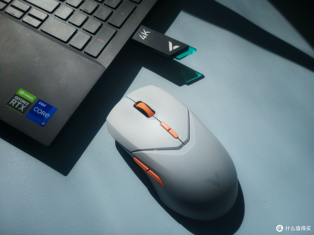 大中小手,手手舒适:雷柏VT9PRO、VT9PROmini