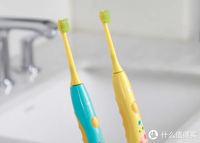 小孩几岁适合电动牙刷？防范五大禁忌陷阱