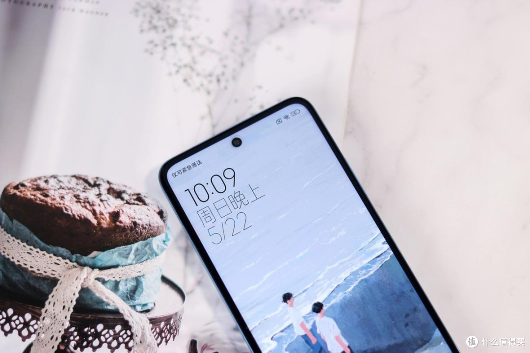 90W跑分+5080毫安，12GB+256GB仅1399元，性能出色的千元旗舰