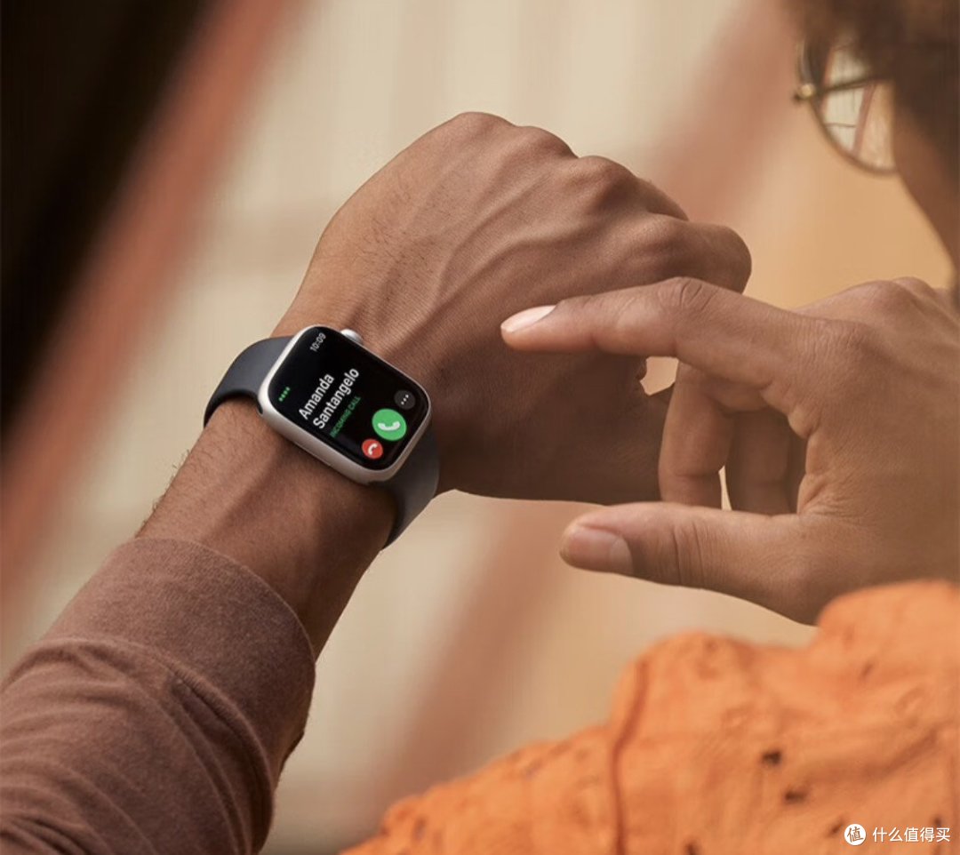 探索智能腕间的边际——Apple iWatch S8的细节之美