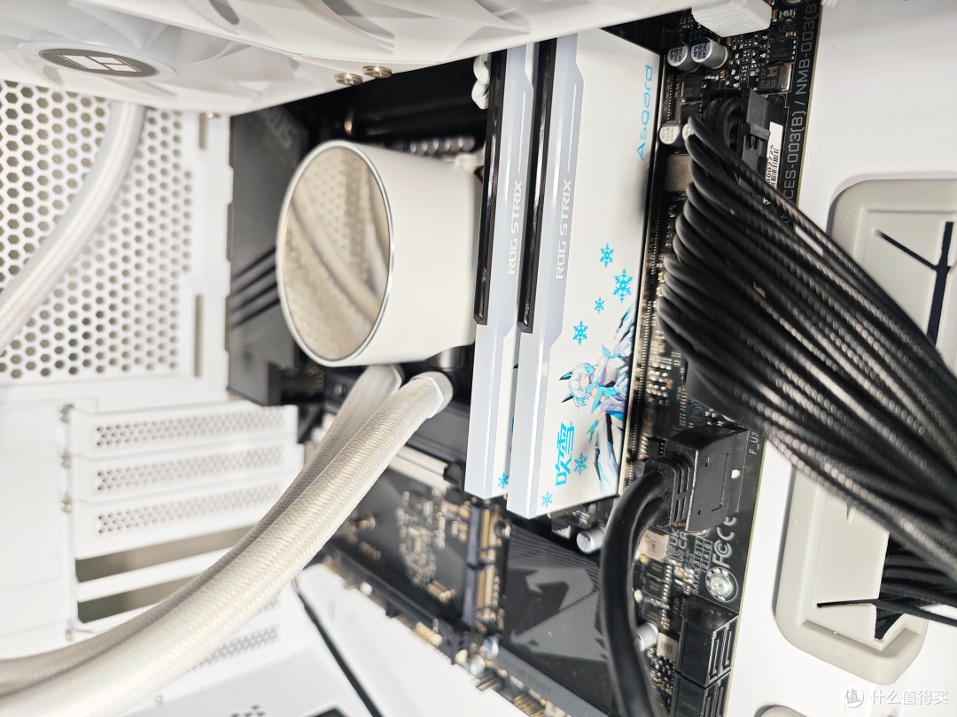 DDR5顶级旗舰内存又添新规格,性价比超高的阿斯加特吹雪DDR5 24GX2内存实测分享!