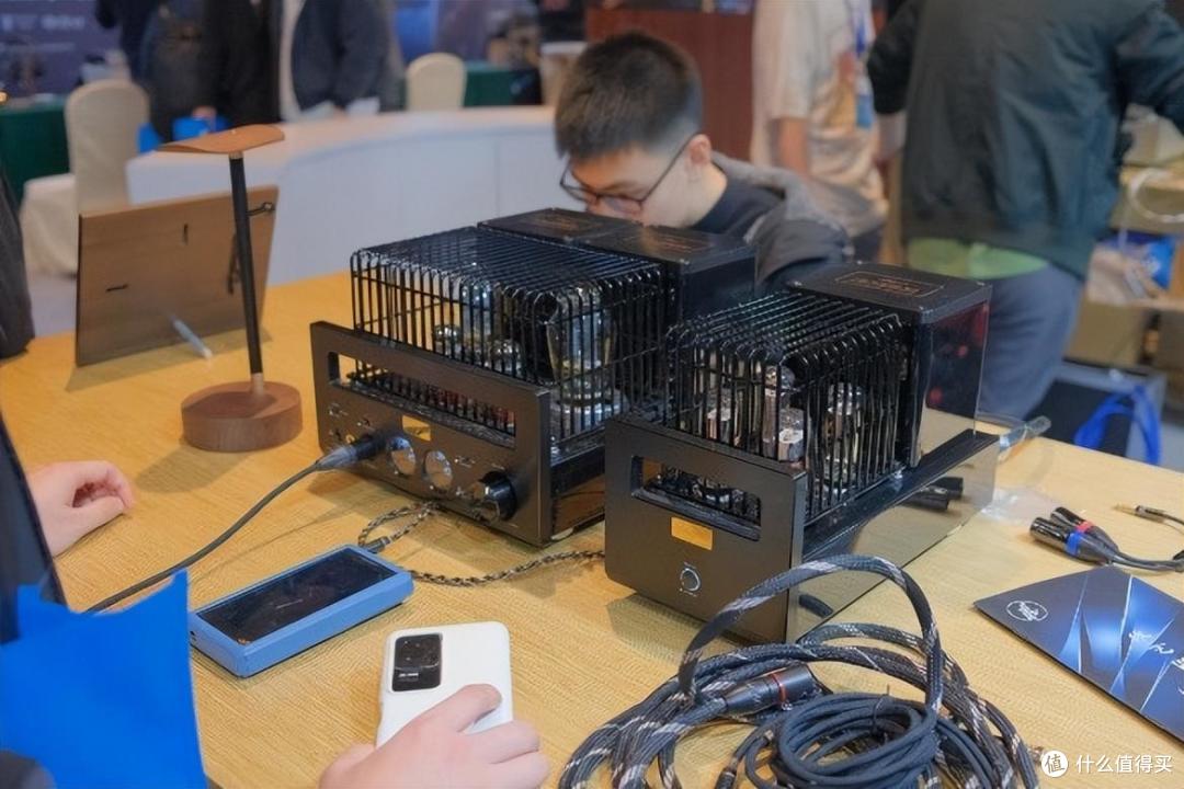 关于2023广州国际耳机展的废话文学碎谈