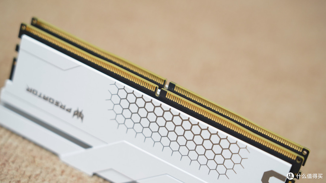 容量性能我全都要,宏碁掠夺者 冰刃 DDR5 6800 24G×2内存体验分享