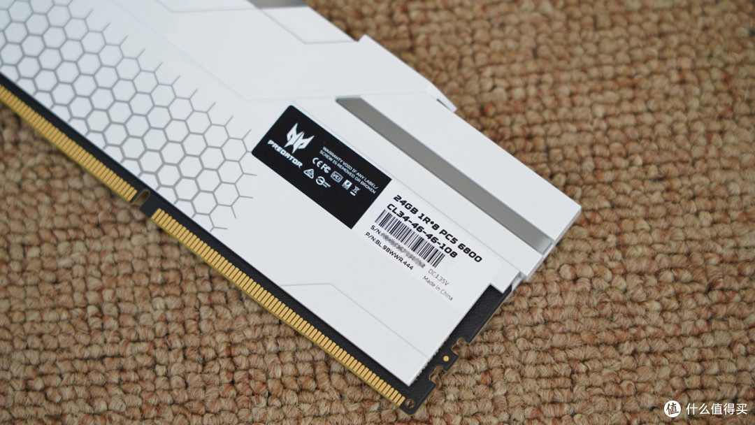 容量性能我全都要,宏碁掠夺者 冰刃 DDR5 6800 24G×2内存体验分享
