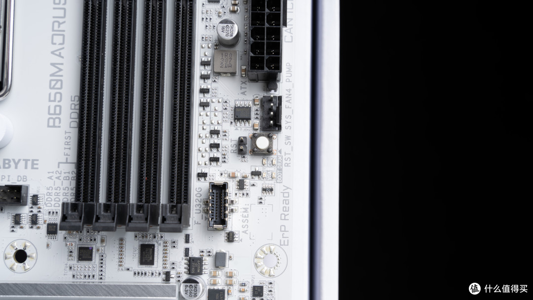 将7800X3D性能最大化—技嘉B650M冰雕+宏碁掠夺者凌霜DDR5实测