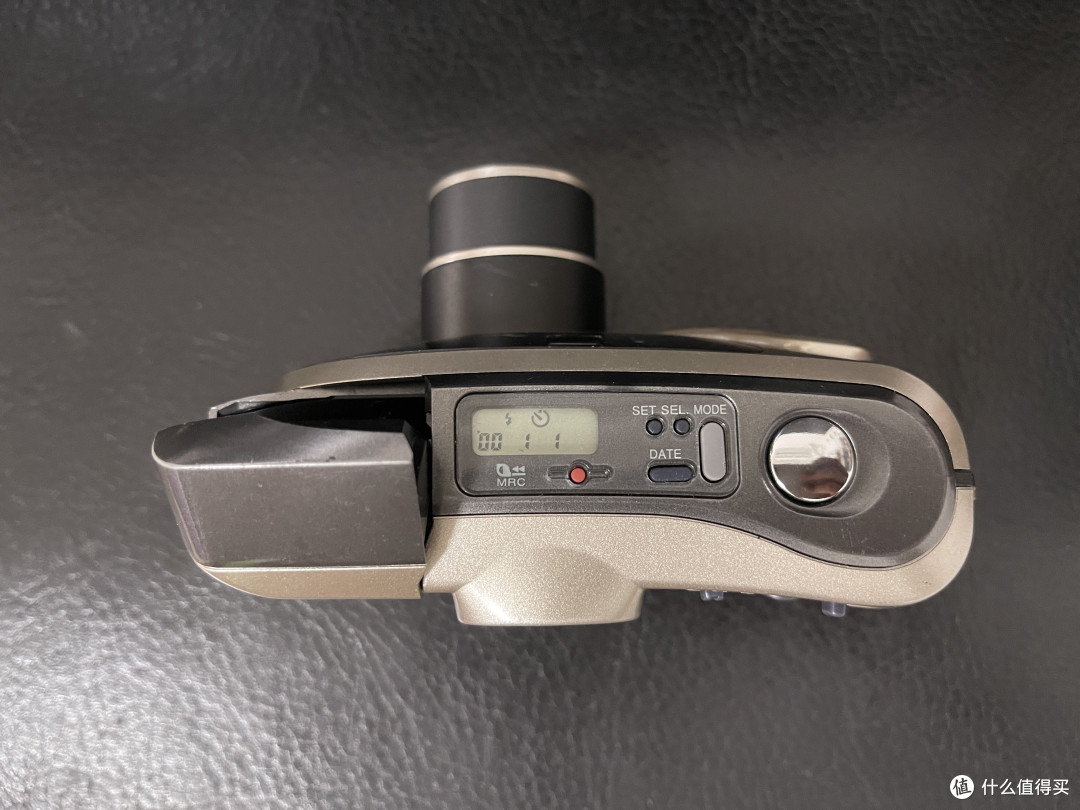 50元一台的胶片机翻车了,使用的胶卷型号停产了