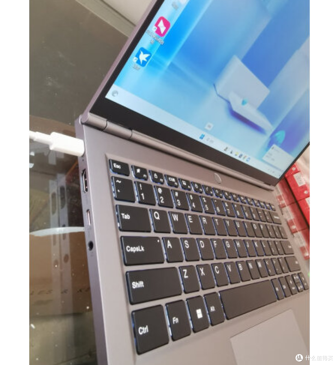 i5-13500H 16G 1T 120Hz 2.8K机械革命无界14Pro办公、游戏真顶