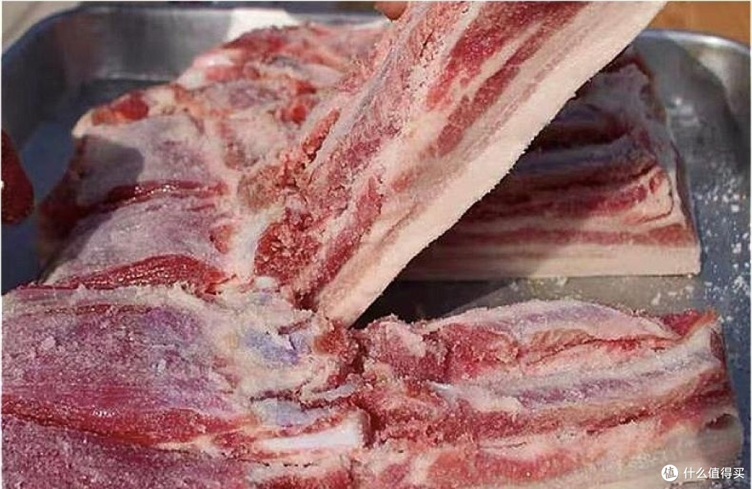 腌腊肉时,10斤肉放多少盐?掌握1个配比,咸香可口,放一年不坏