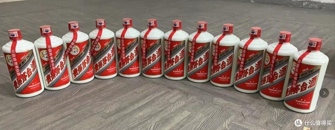 飞天茅三千多元的售价贵不贵?澳洲售价曝光后,网友:厚此薄彼!