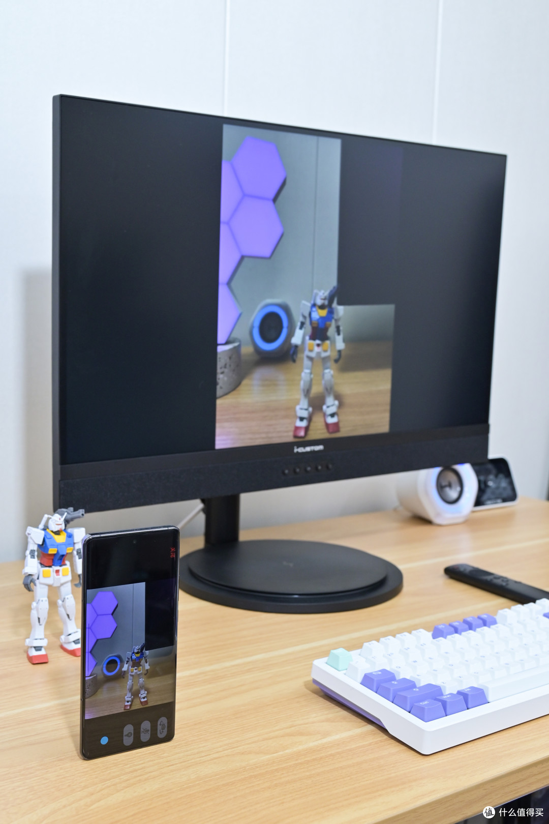 4K 160Hz，100%色域覆盖，自带智慧屏，元创师E27闺蜜机