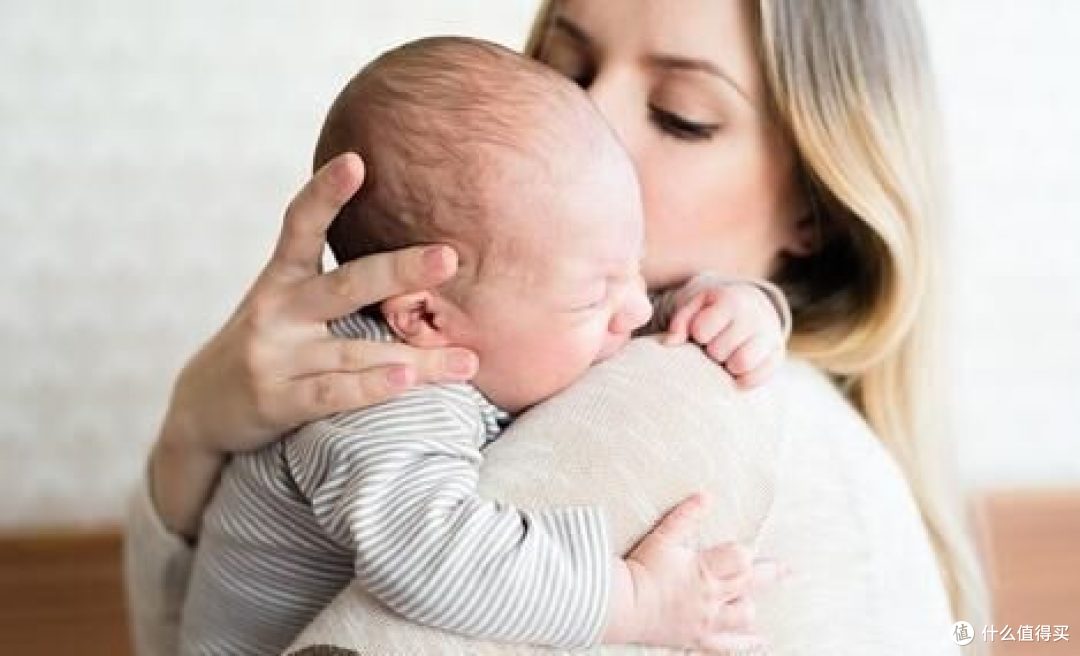 同是母乳喂养,为什么别家宝宝一觉到天亮,你家宝宝却频繁夜醒?