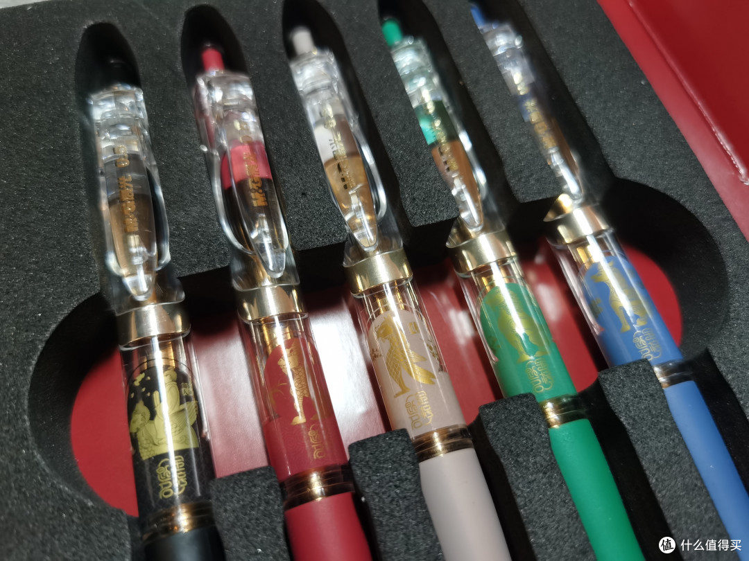 给孩子选礼物?试试这款古风满满的笔吧!