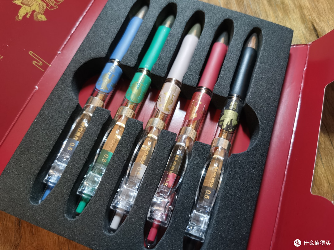 给孩子选礼物?试试这款古风满满的笔吧!