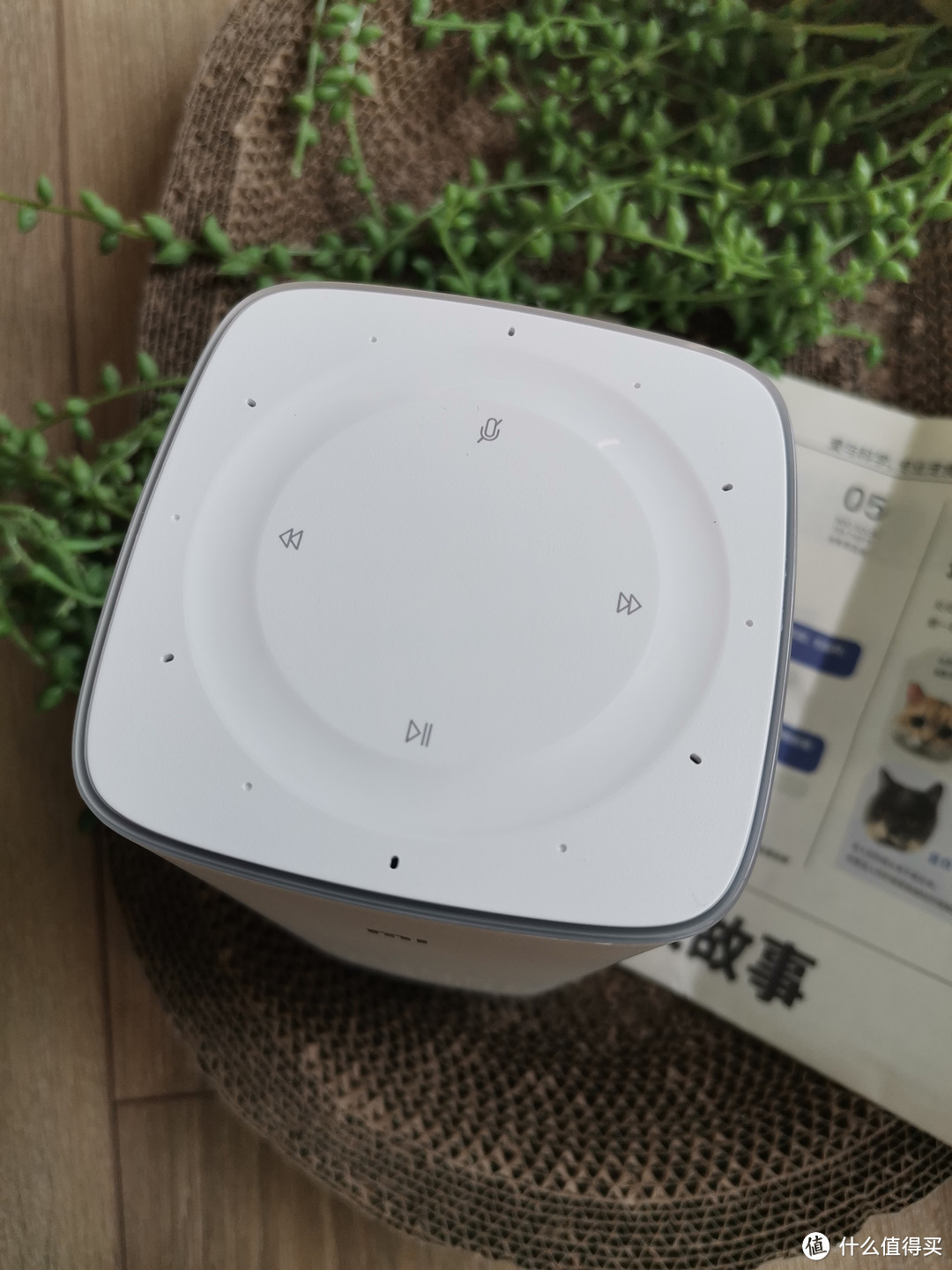 小米 AI 音箱二代,成年人的玩具,能偷懒绝对葛优躺