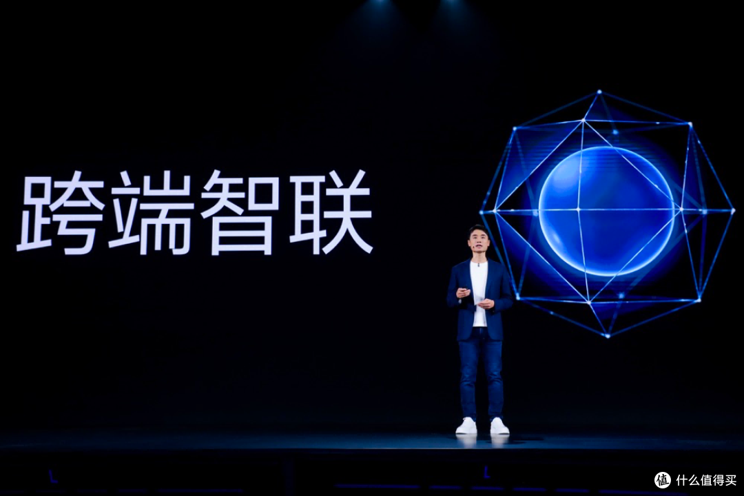 小米新品发布会 小米14系列搭载澎湃OS
