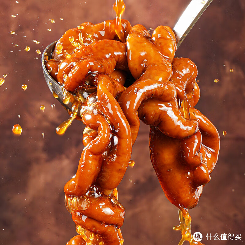 这里有一种东北特产,那就是猪血肠,杀猪菜嘎嘎香!这些食材餐桌不可少