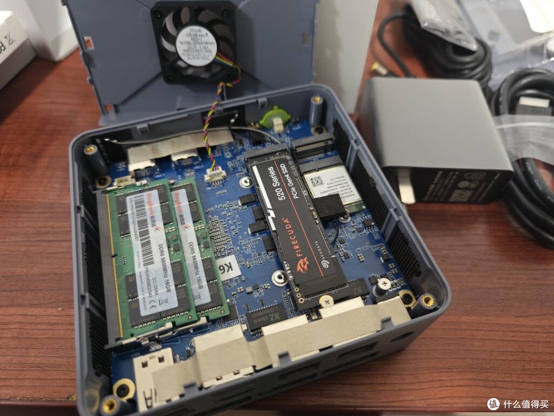 极摩客K6迷你主机,搭载7840HS处理器,准系统2298元入手