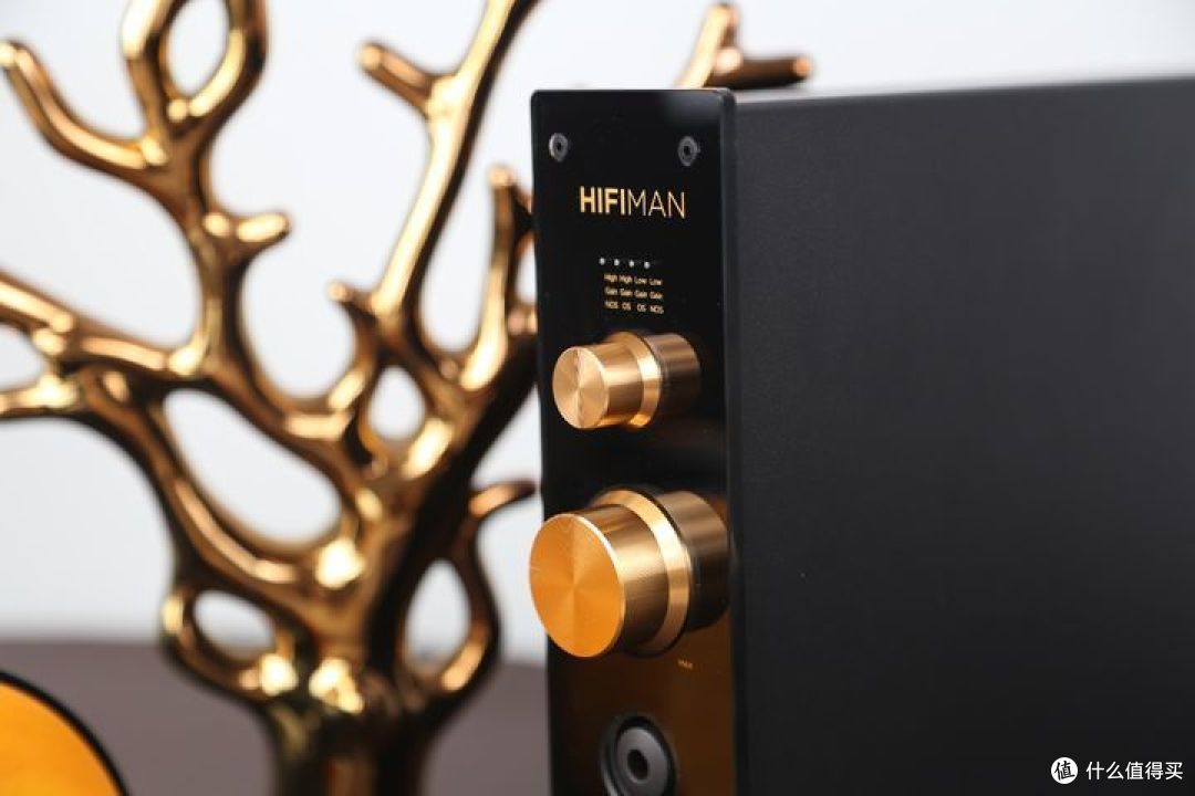 享受超越中杯的品质 实测HIFIMAN EF499解码耳放一体机
