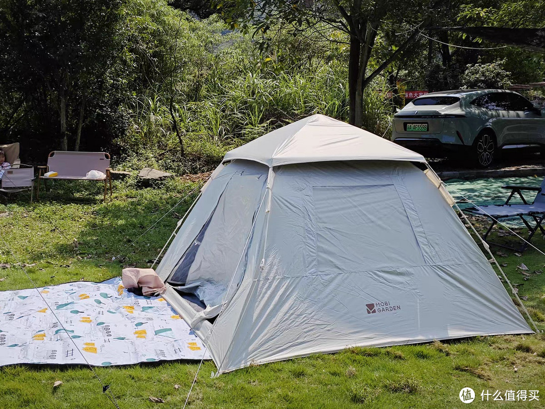 牧高笛帐篷，一款为户外露营爱好者精心打造的便携式帐篷