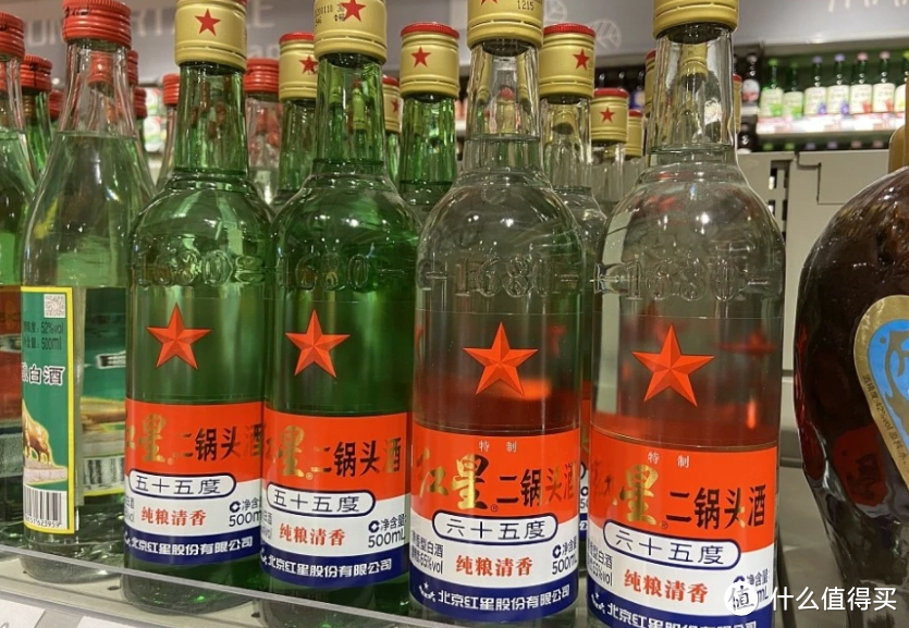 同为二锅头，红星和牛二谁更受欢迎？行家：不是一个等级，别瞎认_白酒_