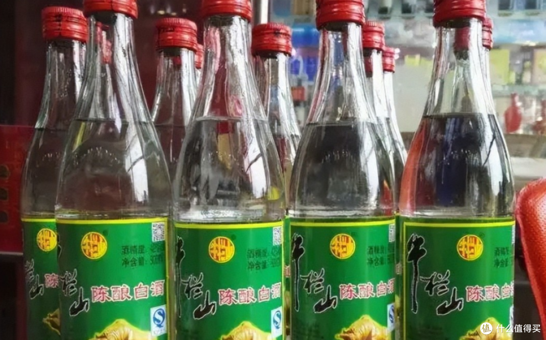 同为二锅头,红星和牛二谁更受欢迎?行家:不是一个等级,别瞎认