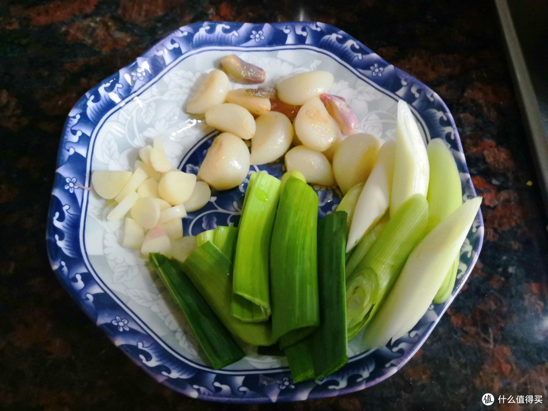 冬日暖心秘籍!支竹闷羊肉,让你欲罢不能的美味