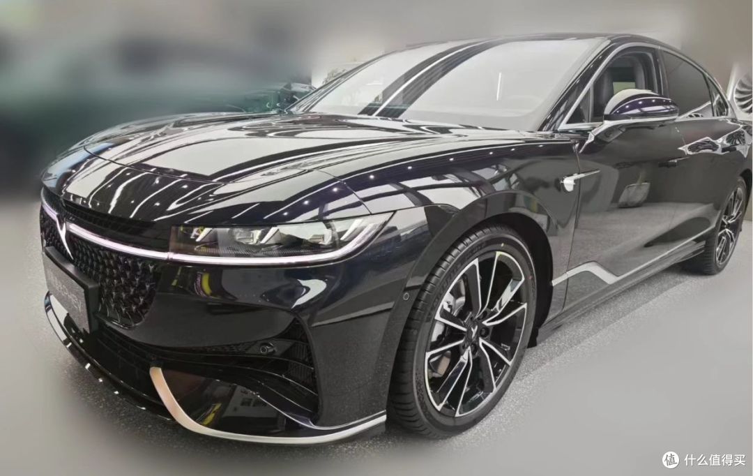 岚图追光PHEV：用户最看重央企背景，竞品直接锚定“56E”