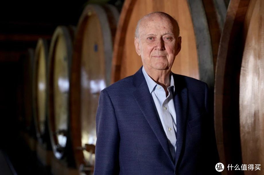 最后的告别：致敬2023年葡萄酒行业那些逝去的大师
