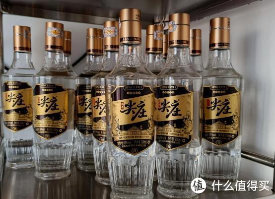 几十块钱灌一壶的散酒能喝吗？内行人：可以喝，但存在3个风险