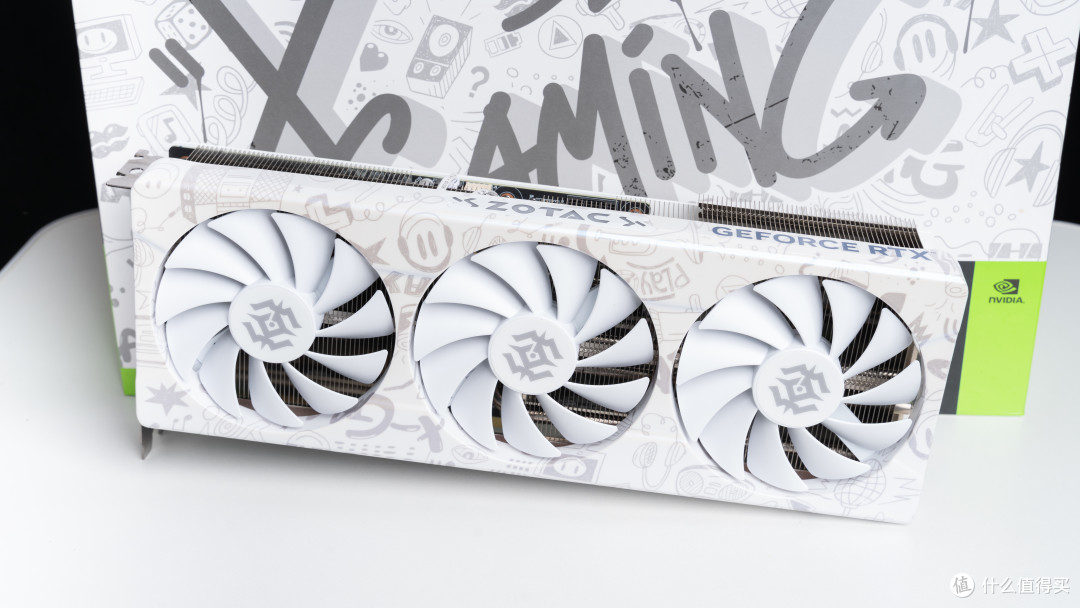 年终奖献给纯白海景房，ROG Z790-A WIFI S吹雪+索泰RTX 4070 Ti+恩杰H6 Flow装机分享
