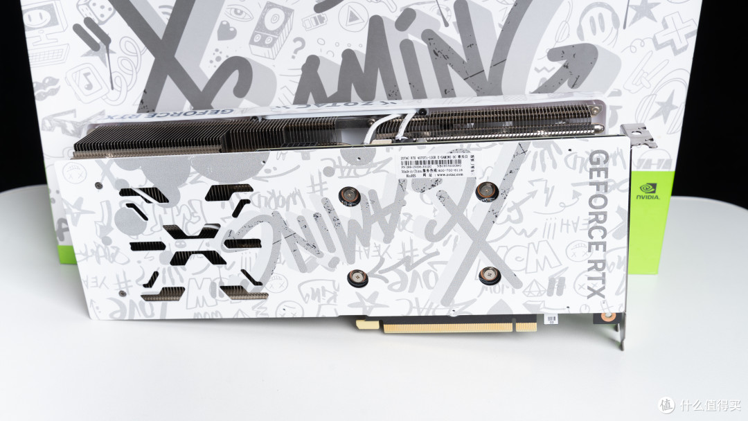 年终奖献给纯白海景房，ROG Z790-A WIFI S吹雪+索泰RTX 4070 Ti+恩杰H6 Flow装机分享