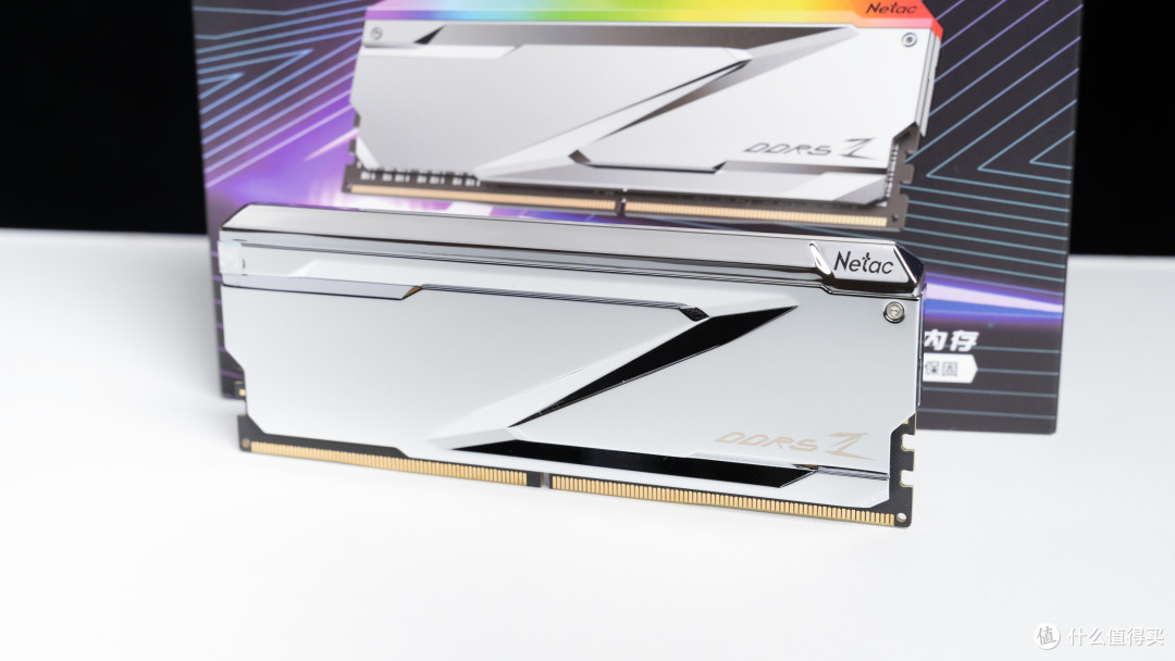 年终奖献给纯白海景房，ROG Z790-A WIFI S吹雪+索泰RTX 4070 Ti+恩杰H6 Flow装机分享