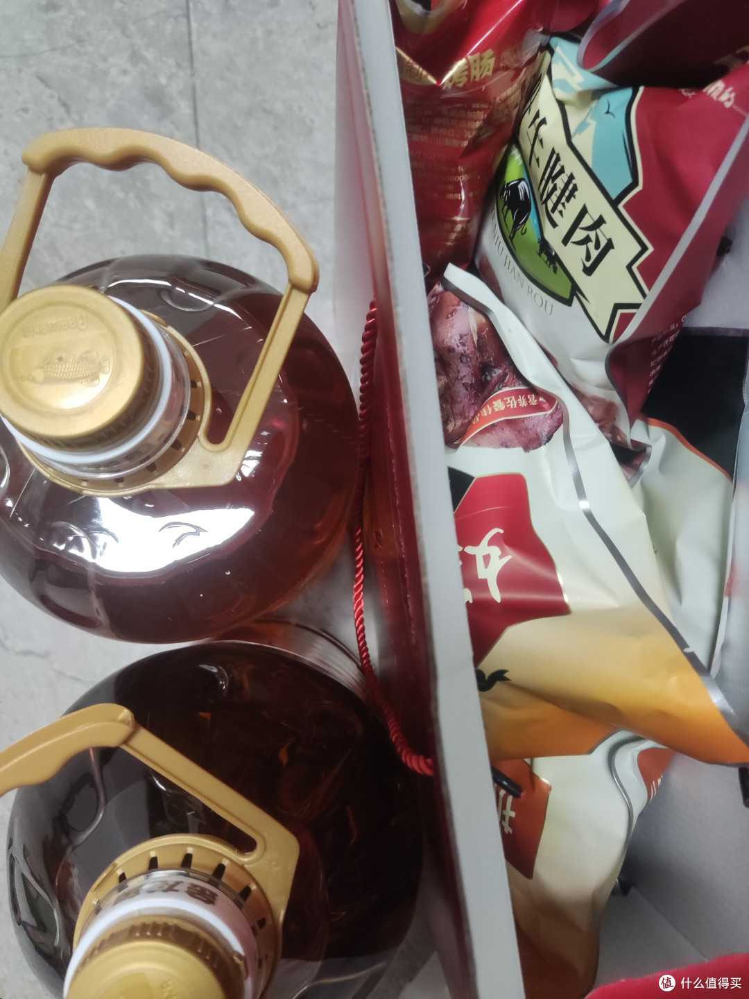 超值体验！重工食品礼盒，每一口都是惊喜！