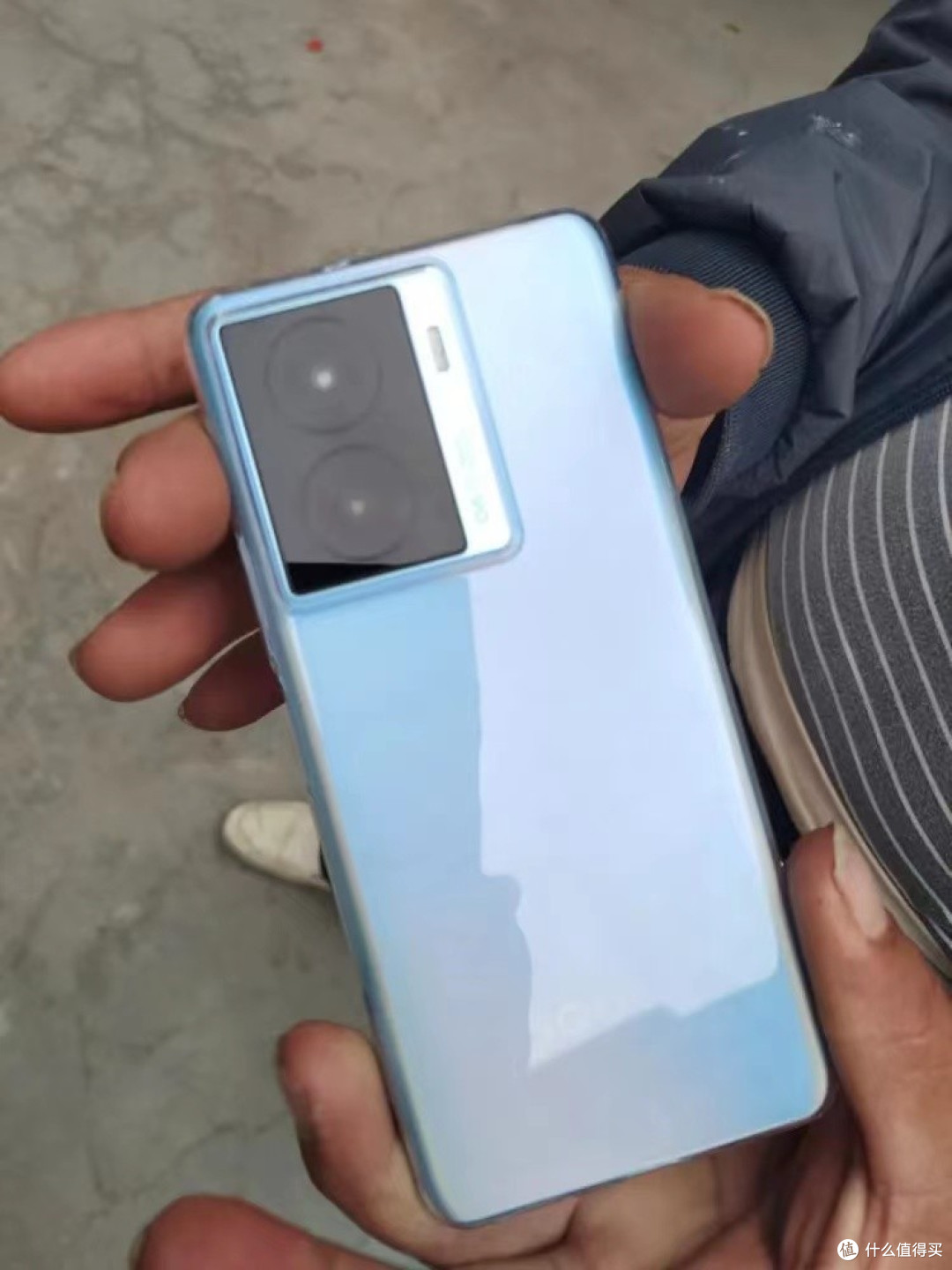 5000mAh+骁龙782G,12GB+256GB版跌至1399元,性能续航小超人