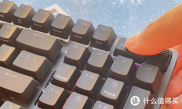 超越前代&新技术加持！ROG游侠2 98键无线机械键盘体验！
