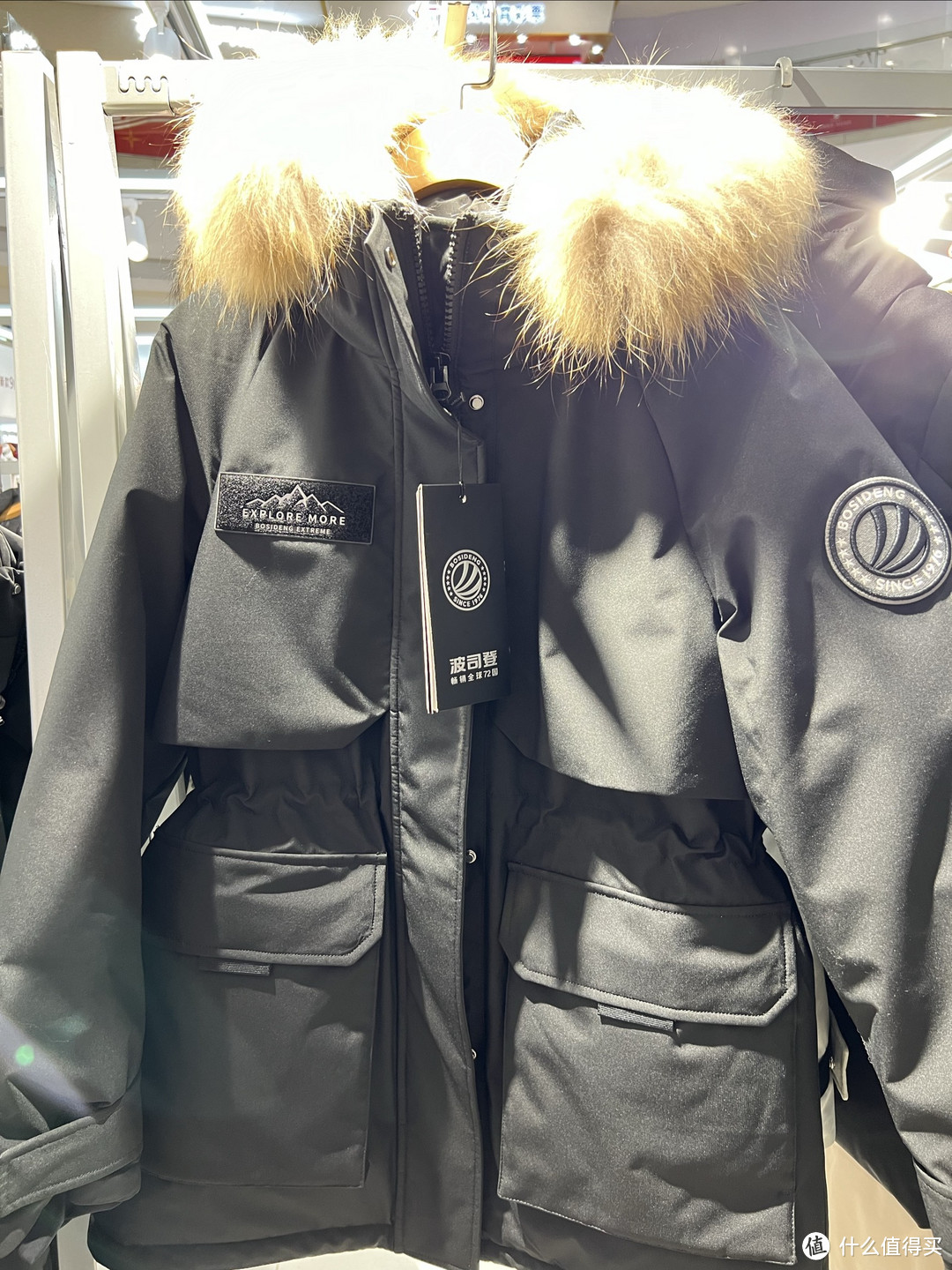 买件黑色的波司登极寒羽绒服,过春节,怎么样