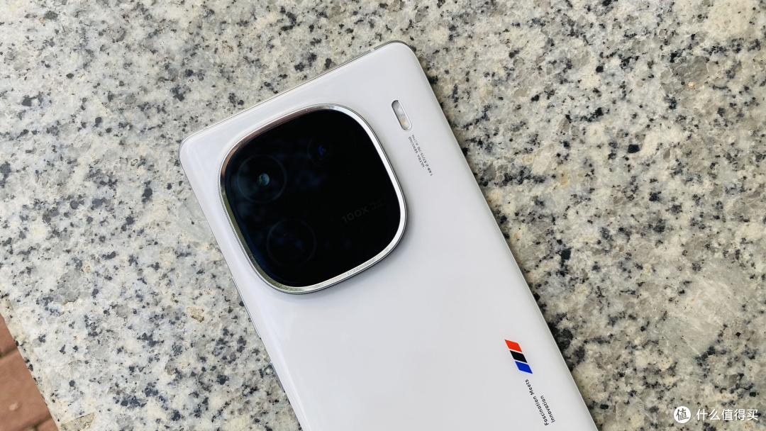 iqoo12 pro测评体验:没短板,旗舰体验实至名归