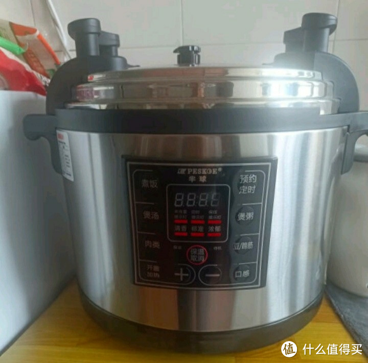 告别繁琐烹饪,电压力锅让你秒变厨神!