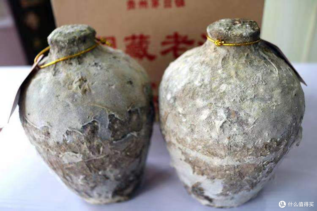 比“酒精酒”还坑人?老酿酒师透露:有2种酒最好别碰,伤财伤身
