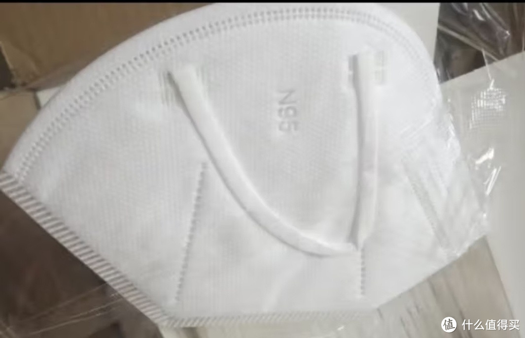 口罩的外观多样性与各自优势:保护健康的多元化选择